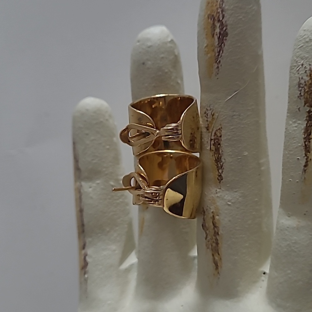 Vintage Monet Earrings - Picture 2 of 7
